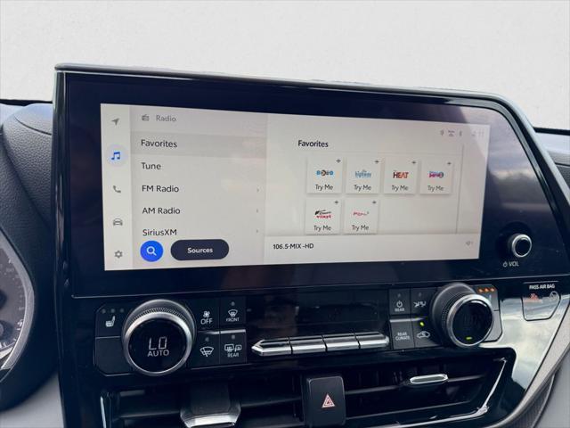 used 2023 Toyota Highlander car, priced at $31,693