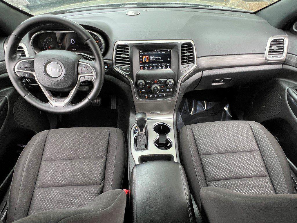 used 2021 Jeep Grand Cherokee car, priced at $20,899