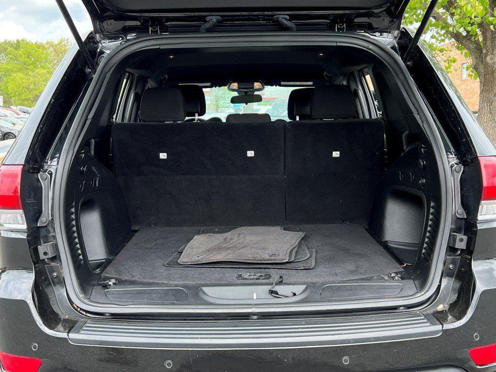 used 2021 Jeep Grand Cherokee car, priced at $20,899