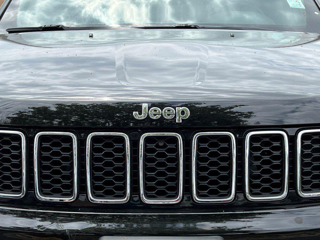 used 2021 Jeep Grand Cherokee car, priced at $20,899