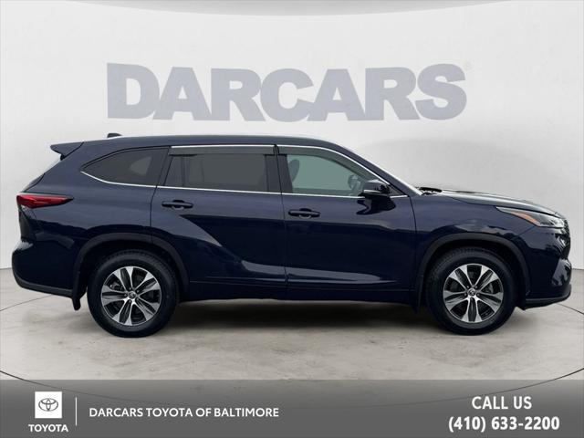 used 2021 Toyota Highlander car, priced at $30,499