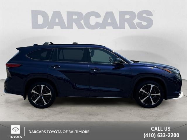 used 2022 Toyota Highlander car, priced at $31,468