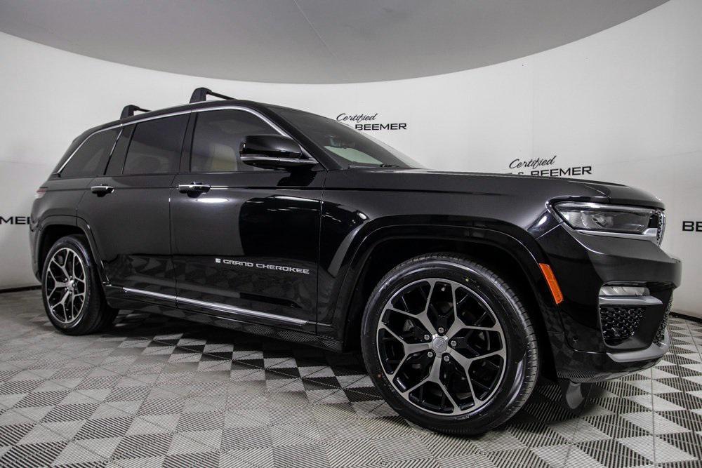 used 2022 Jeep Grand Cherokee car, priced at $40,800