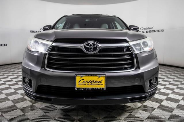 used 2015 Toyota Highlander car, priced at $19,200