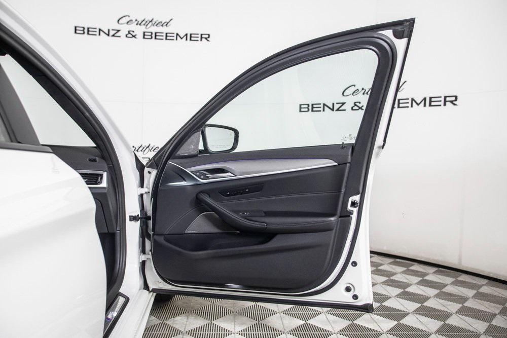 used 2023 BMW M5 car, priced at $85,000