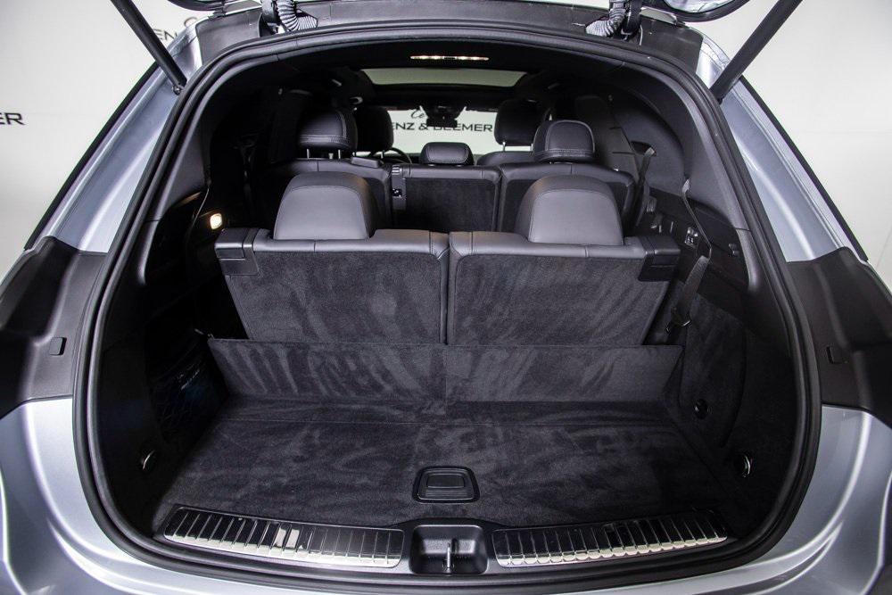 used 2023 Mercedes-Benz GLE 450 car, priced at $55,000