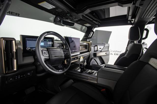 used 2025 GMC HUMMER EV Pickup car, priced at $85,000