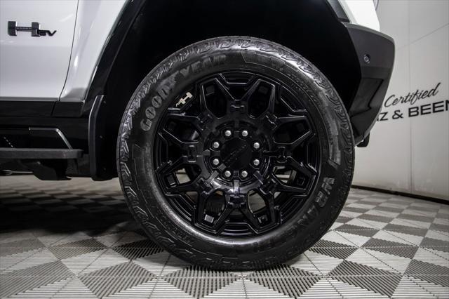used 2025 GMC HUMMER EV Pickup car, priced at $85,000