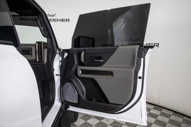 used 2025 GMC HUMMER EV Pickup car, priced at $85,000