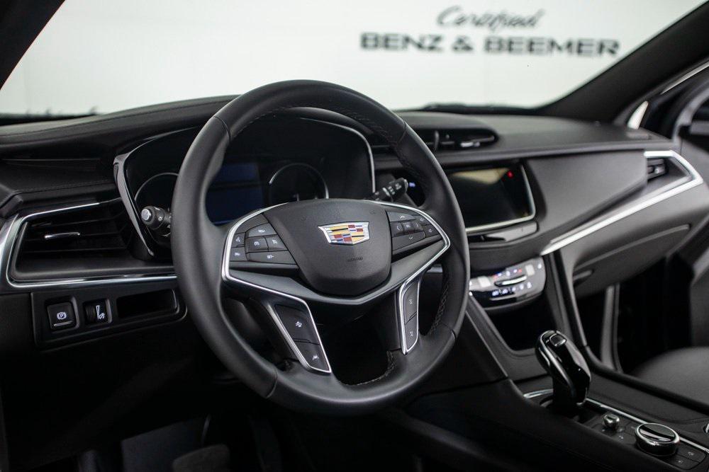 used 2024 Cadillac XT5 car, priced at $35,500