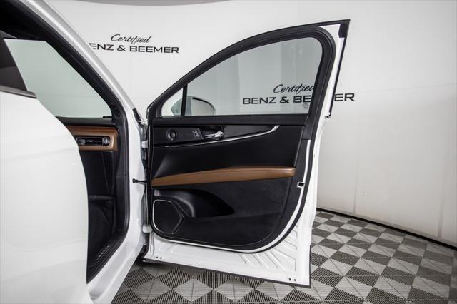 used 2021 Lincoln Nautilus car, priced at $29,800