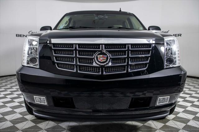 used 2008 Cadillac Escalade car, priced at $16,000