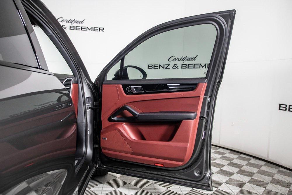 used 2019 Porsche Cayenne car, priced at $39,800