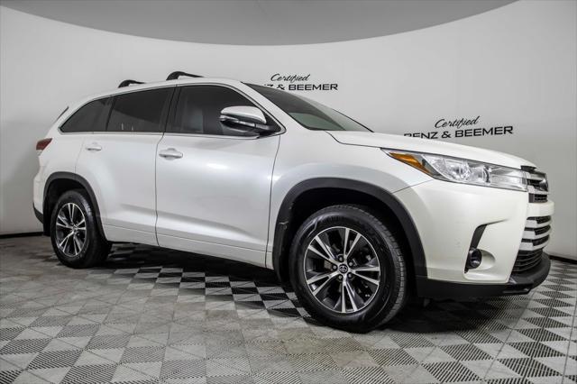 used 2017 Toyota Highlander car, priced at $22,500