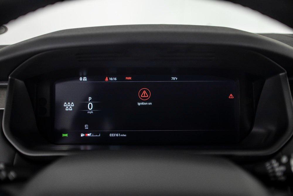 used 2020 Land Rover Discovery car, priced at $34,000