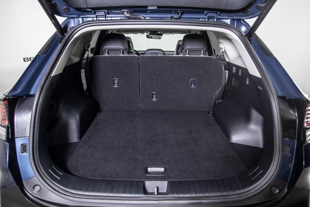 used 2024 Kia Sportage Hybrid car, priced at $28,000