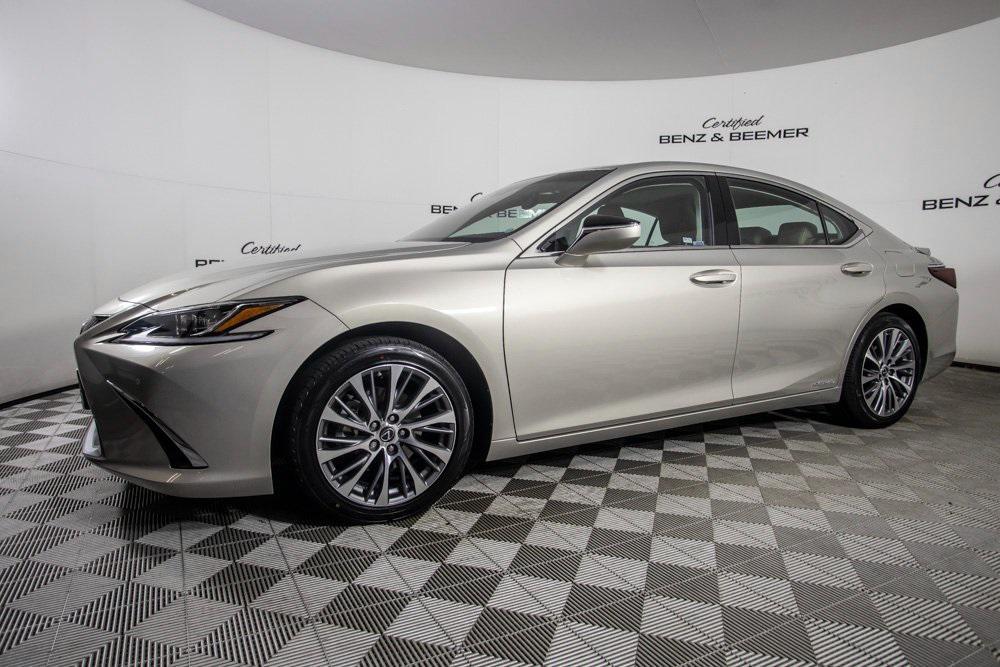 used 2020 Lexus ES 300h car, priced at $35,000