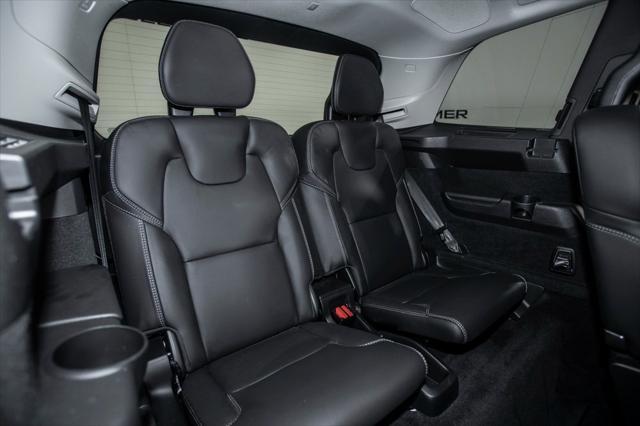 used 2023 Volvo XC90 Recharge Plug-In Hybrid car, priced at $62,000