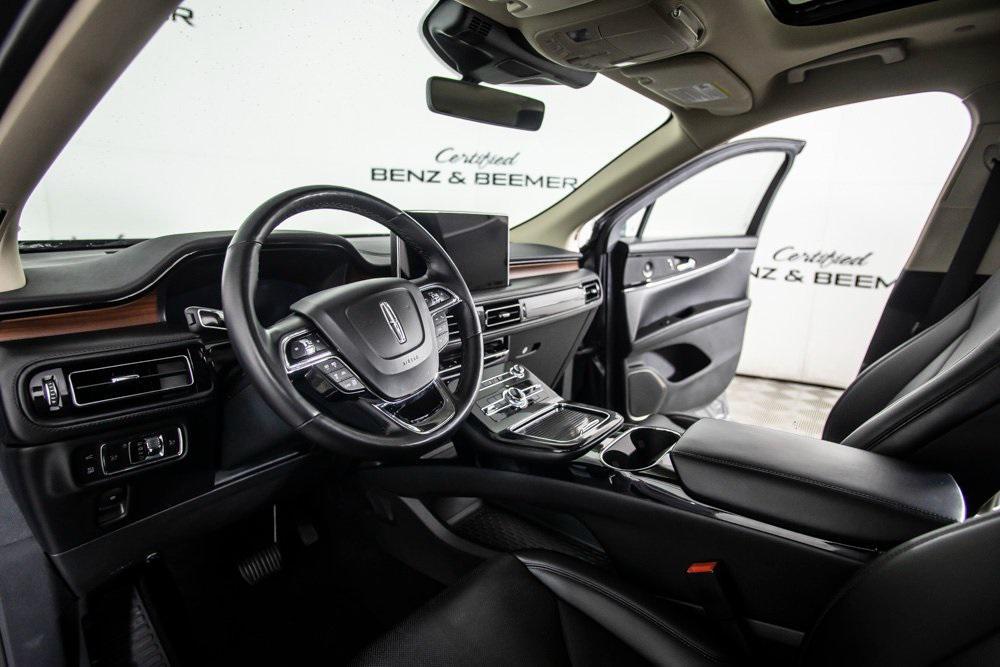 used 2021 Lincoln Nautilus car, priced at $33,000