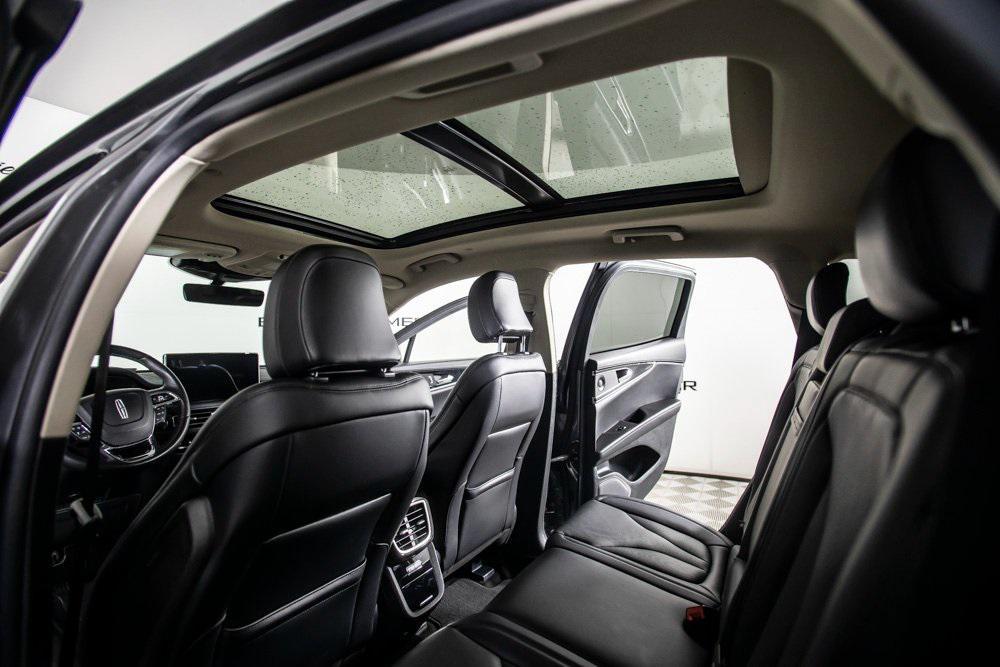 used 2021 Lincoln Nautilus car, priced at $33,000
