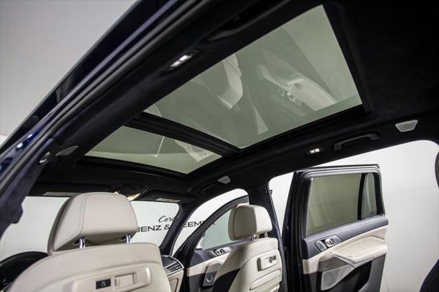 used 2022 BMW X7 car, priced at $61,000