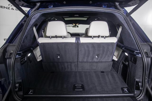 used 2022 BMW X7 car, priced at $61,000