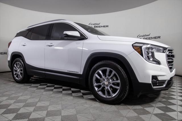 used 2022 GMC Terrain car, priced at $25,500