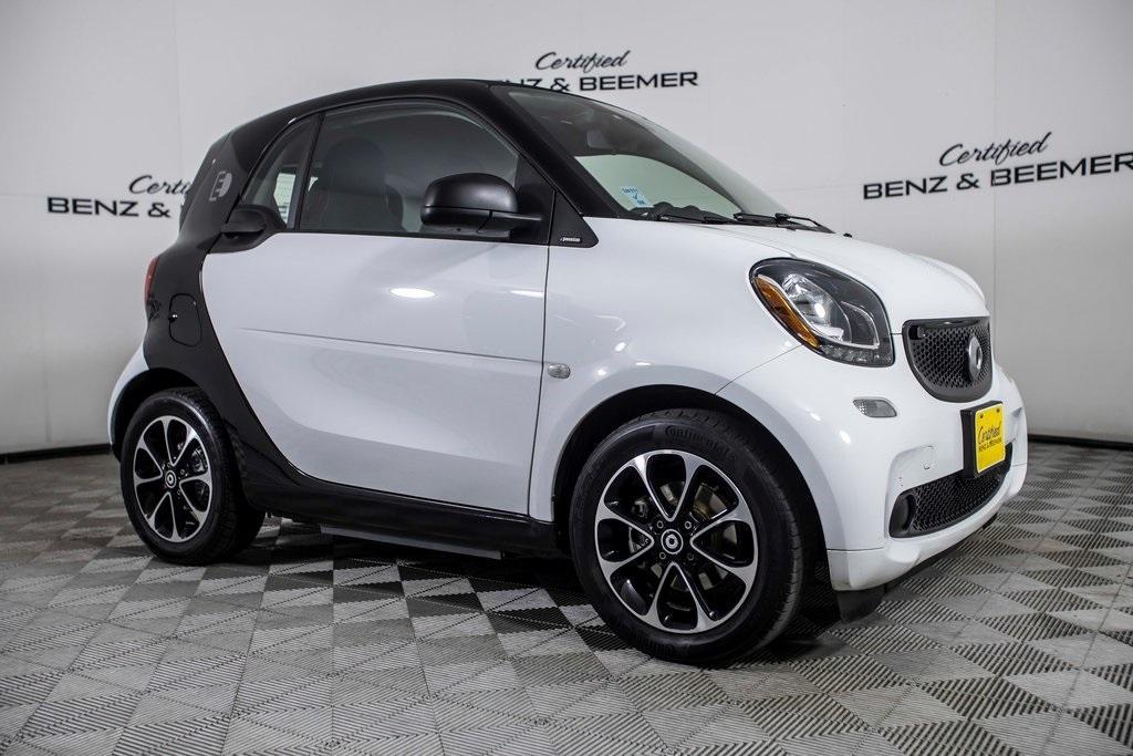 used 2017 smart ForTwo Electric Drive car, priced at $9,500