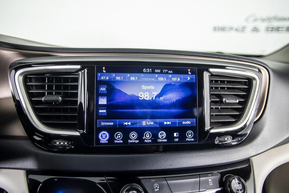 used 2017 Chrysler Pacifica car, priced at $14,000