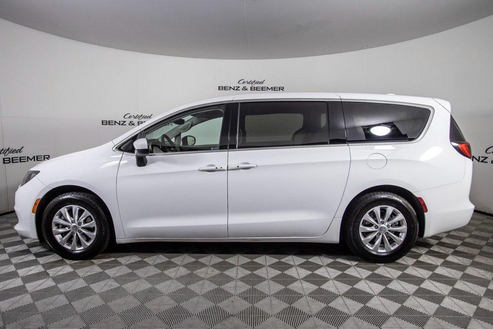 used 2017 Chrysler Pacifica car, priced at $14,000