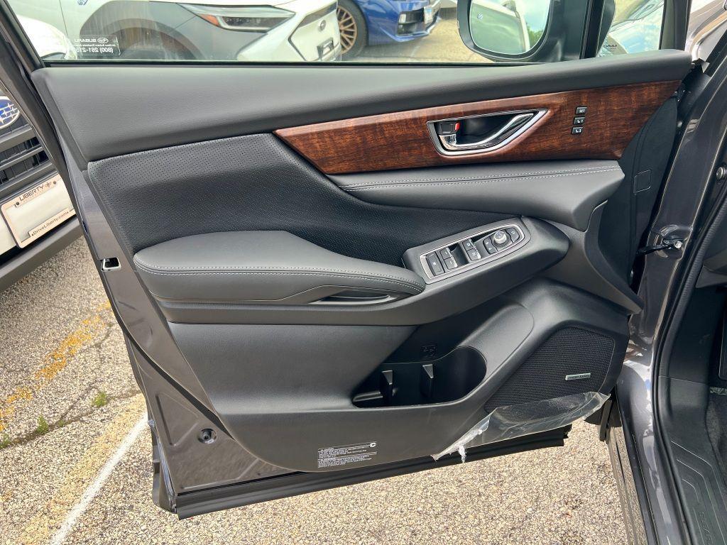new 2025 Subaru Ascent car, priced at $49,975