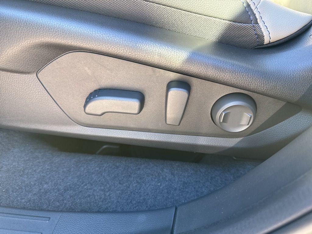 new 2025 Subaru Forester Hybrid car, priced at $40,538