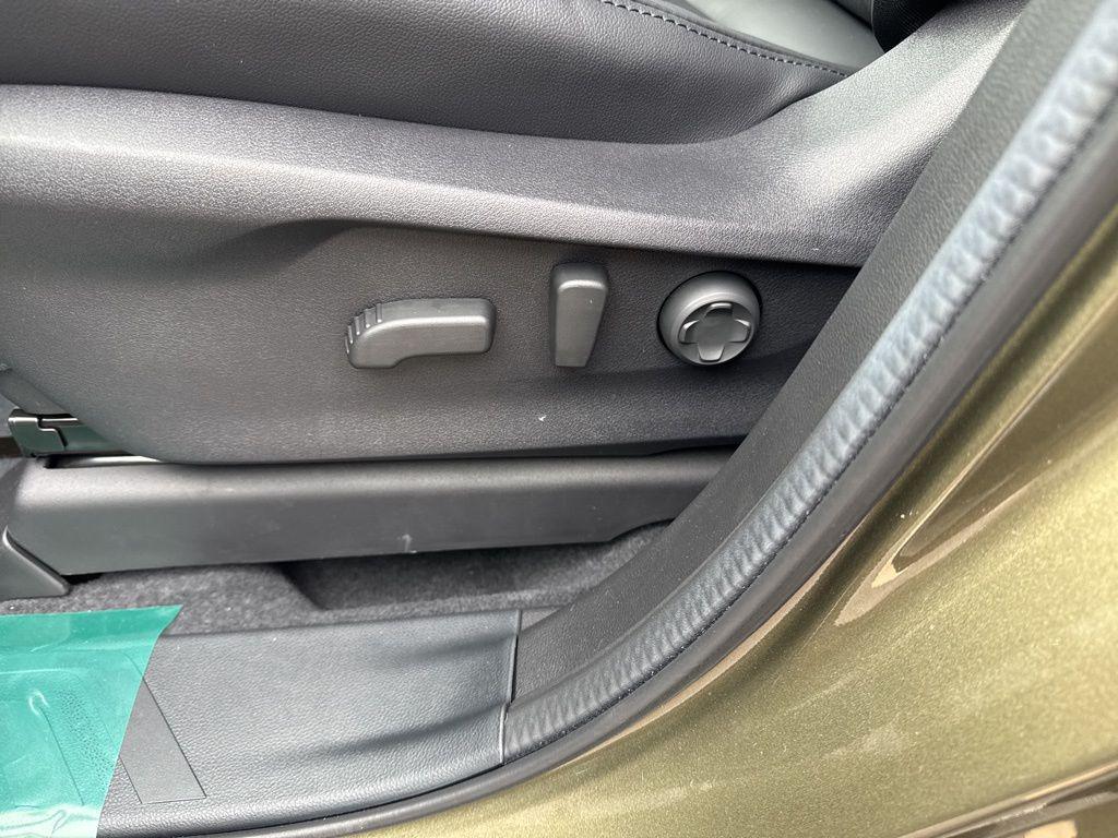 new 2025 Subaru Ascent car, priced at $51,279