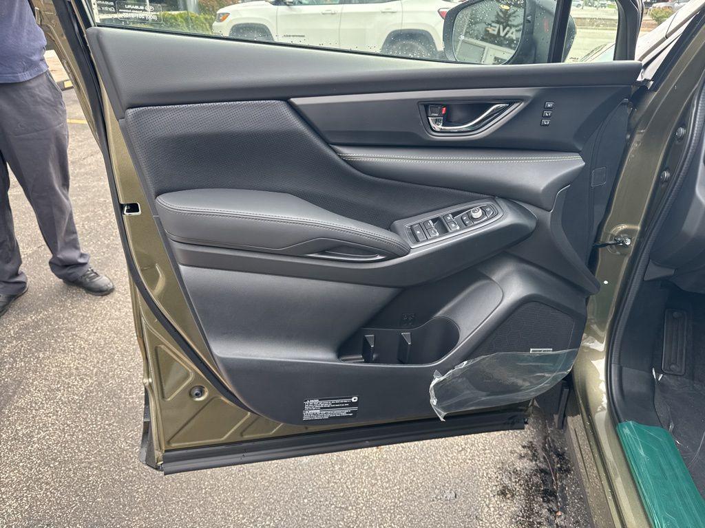 new 2025 Subaru Ascent car, priced at $51,279