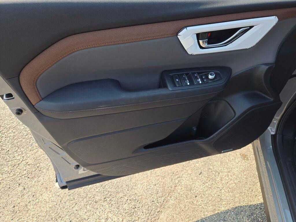 new 2025 Subaru Forester car, priced at $37,831
