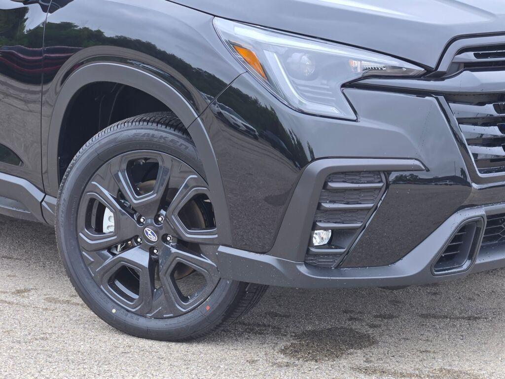 new 2025 Subaru Ascent car, priced at $43,354