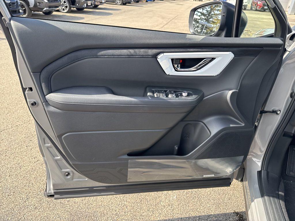 new 2025 Subaru Forester car, priced at $38,128