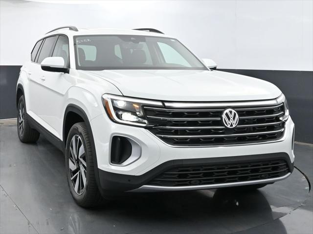 new 2024 Volkswagen Atlas car, priced at $45,771