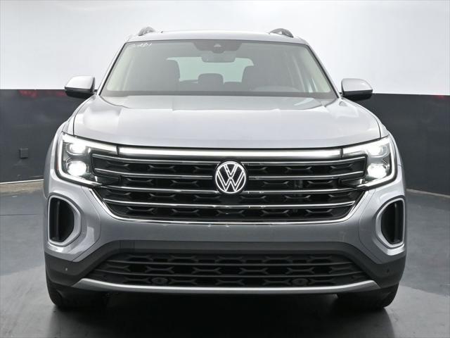 new 2024 Volkswagen Atlas car, priced at $45,771