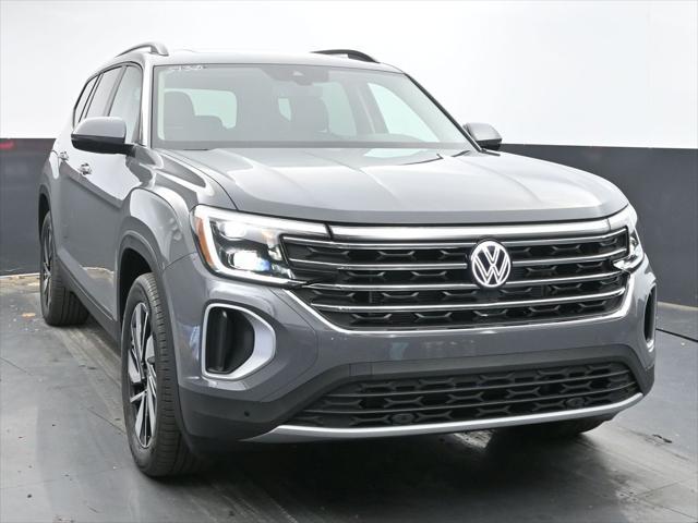 new 2025 Volkswagen Atlas car, priced at $47,720