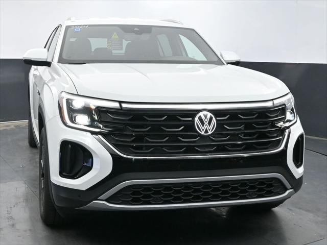 new 2024 Volkswagen Atlas Cross Sport car, priced at $44,106