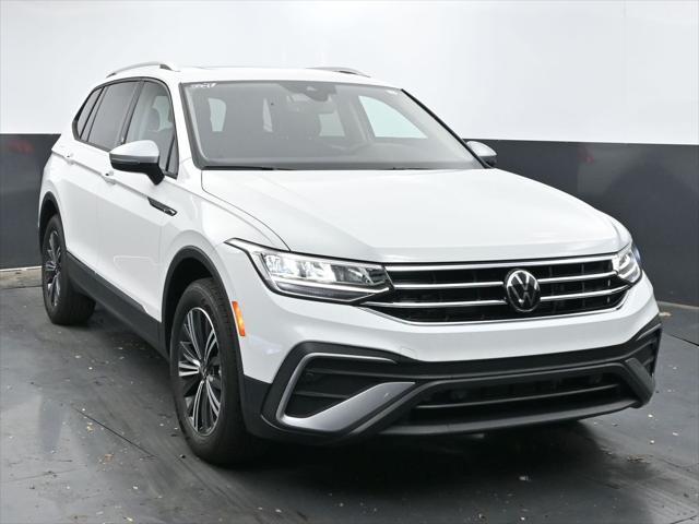 new 2024 Volkswagen Tiguan car, priced at $34,738