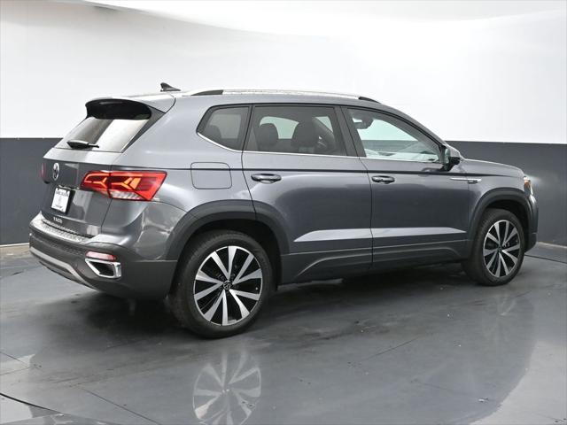 used 2024 Volkswagen Taos car