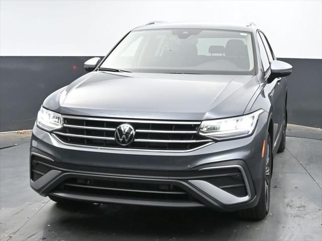 new 2024 Volkswagen Tiguan car, priced at $33,700