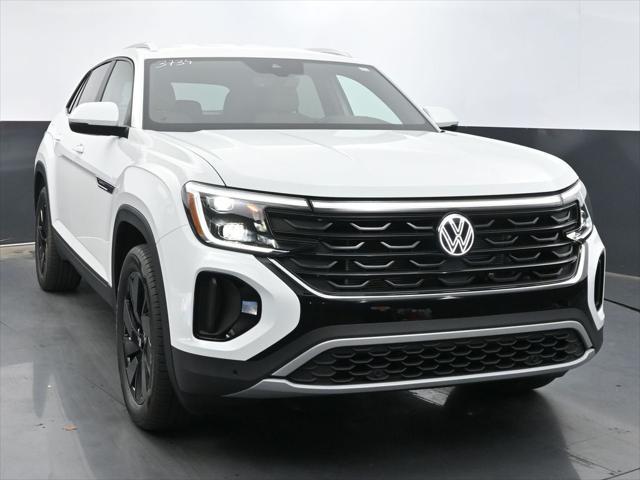 new 2024 Volkswagen Atlas Cross Sport car, priced at $44,721