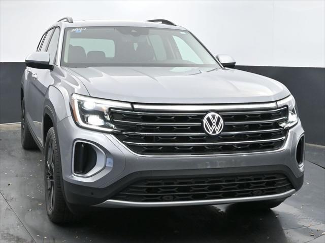 new 2025 Volkswagen Atlas car, priced at $46,521