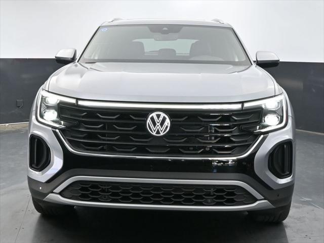 new 2025 Volkswagen Atlas Cross Sport car, priced at $45,511