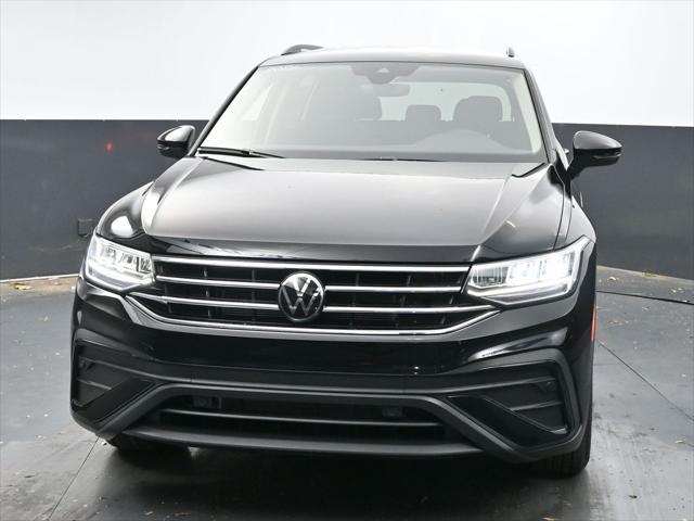 new 2024 Volkswagen Tiguan car, priced at $31,556