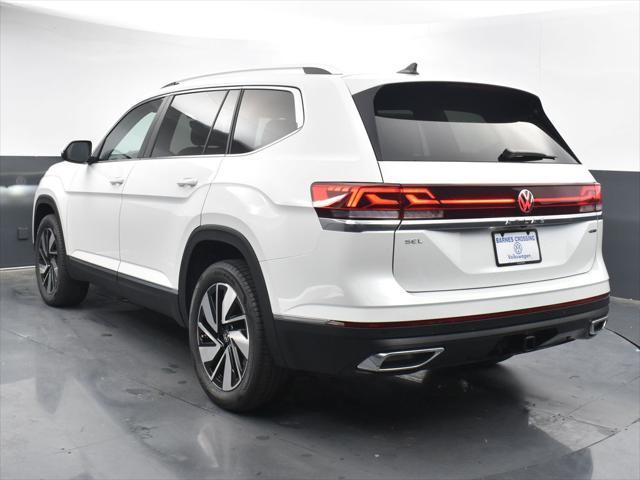 new 2024 Volkswagen Atlas car, priced at $52,421