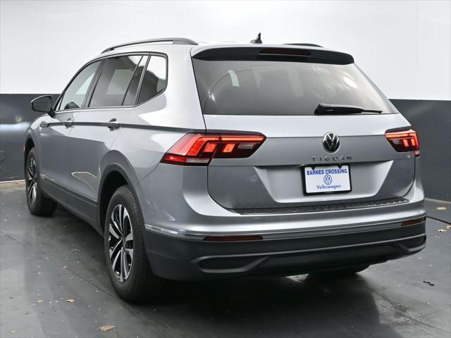 new 2024 Volkswagen Tiguan car, priced at $31,556